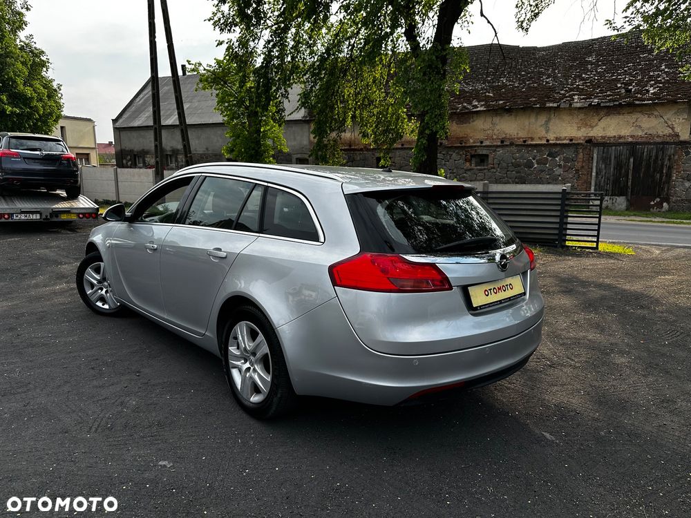Opel Insignia 1.8 - 11