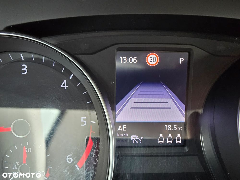 Volkswagen Passat 2.0 TDI SCR DSG 4Motion Elegance - 28