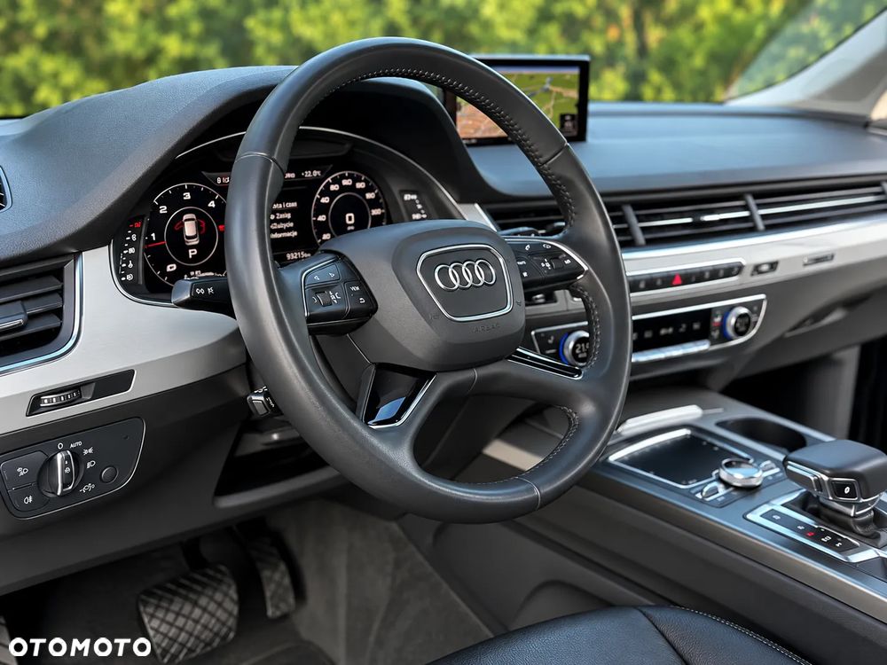 Audi Q7 - 18