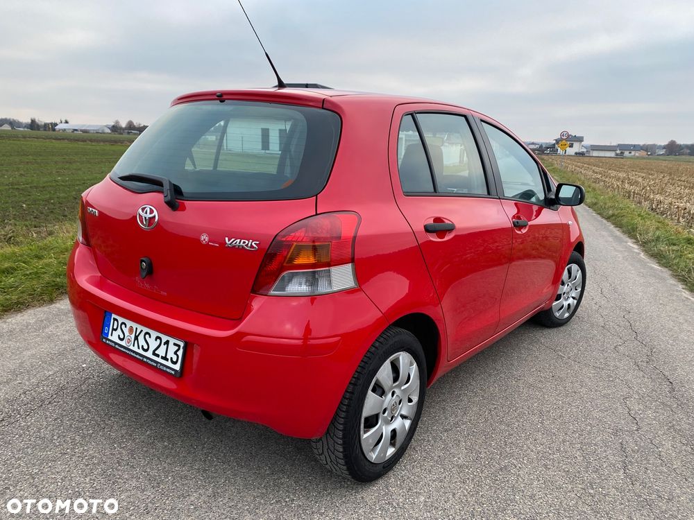 Toyota Yaris 1.33 Luna - 11