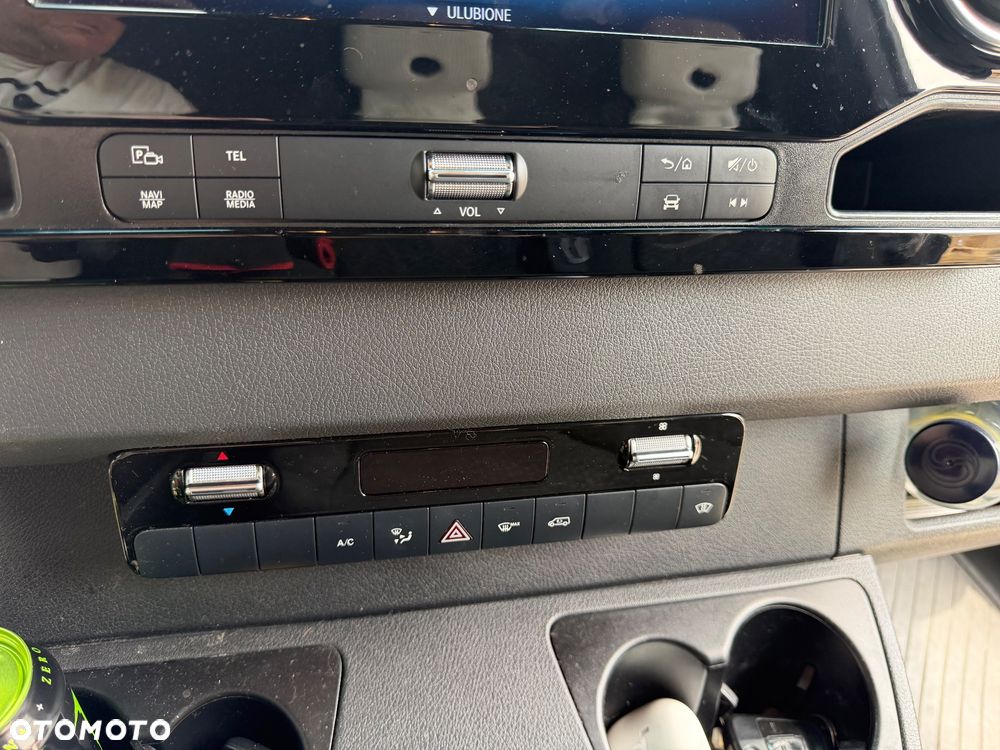 Mercedes-Benz Sprinter 319 CDI - 11