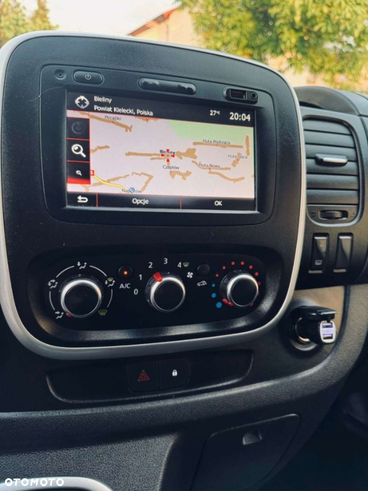 Renault Trafic - 40