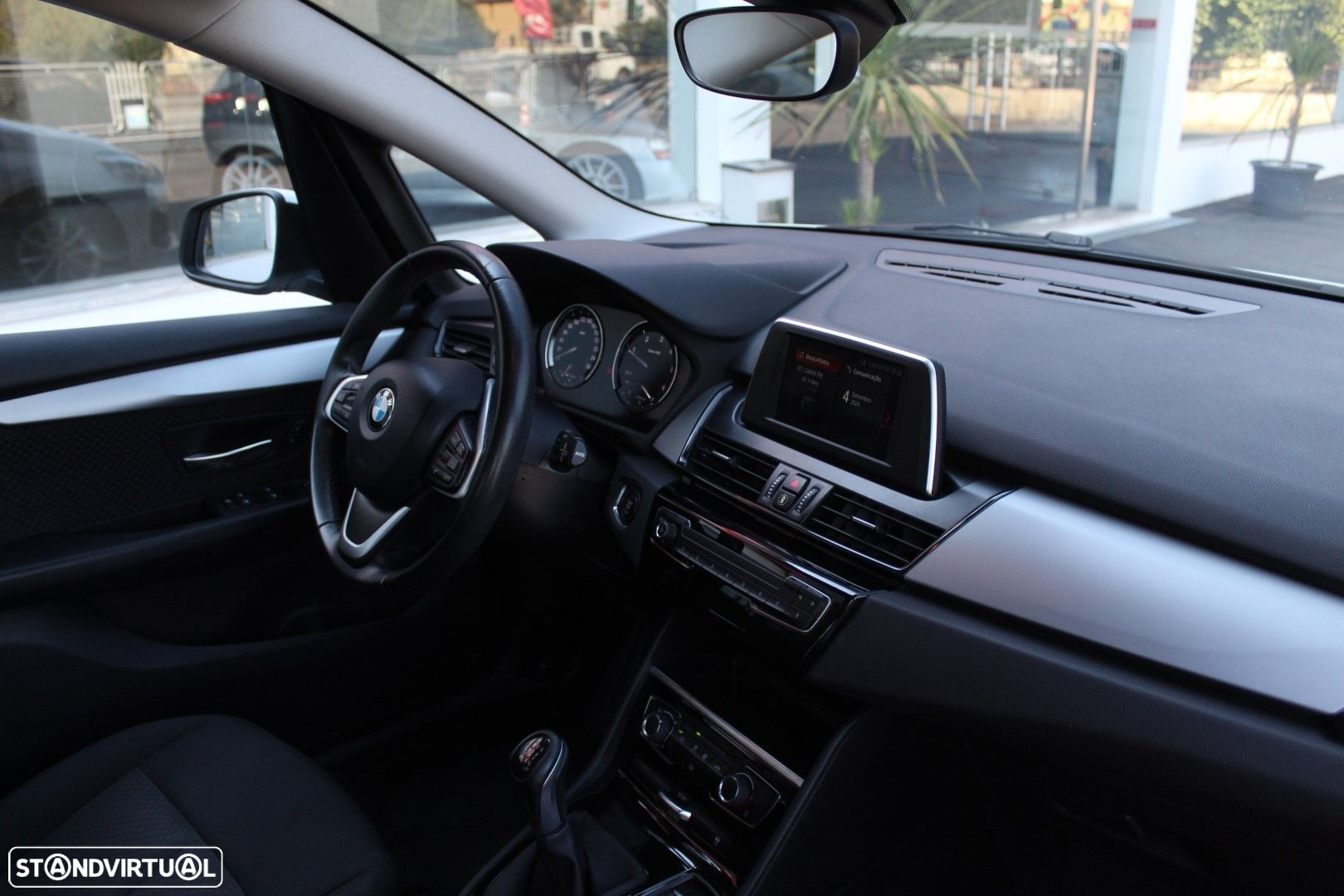 BMW 216 Active Tourer d - 22