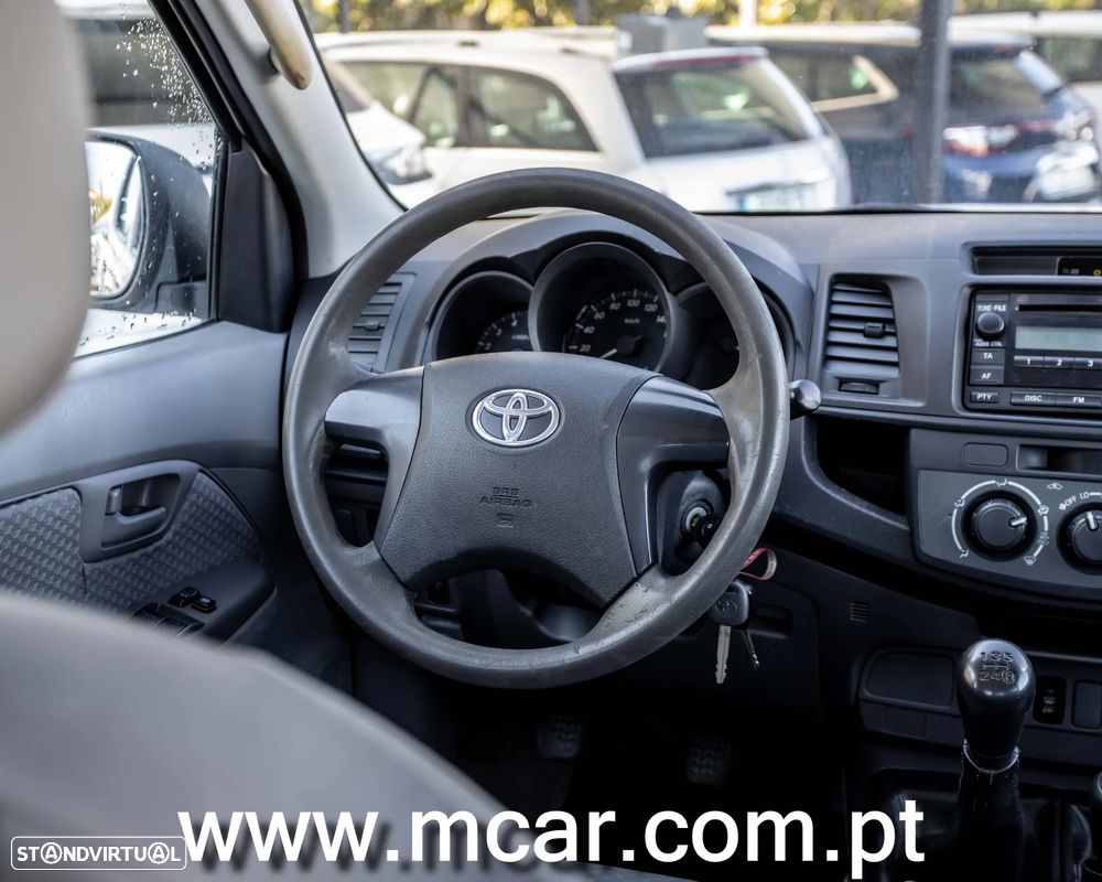 Toyota Hilux 2.5 D-4D 4WD CD - 9