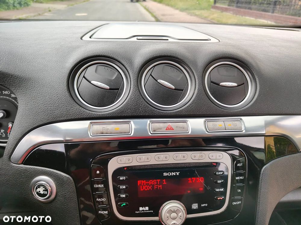 Ford S-Max - 27