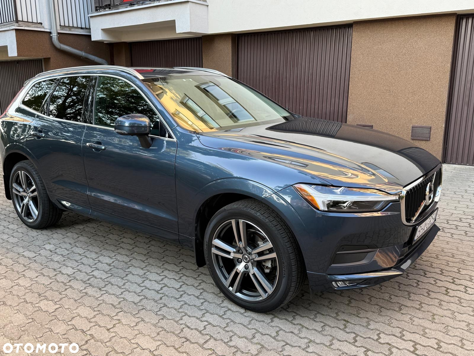 Volvo XC 60 T5 AWD Geartronic Momentum - 8