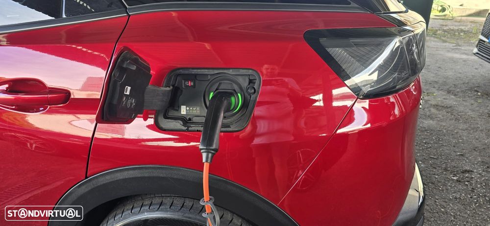 Peugeot 3008 1.6 Hybrid GT Pack e-EAT8 - 46