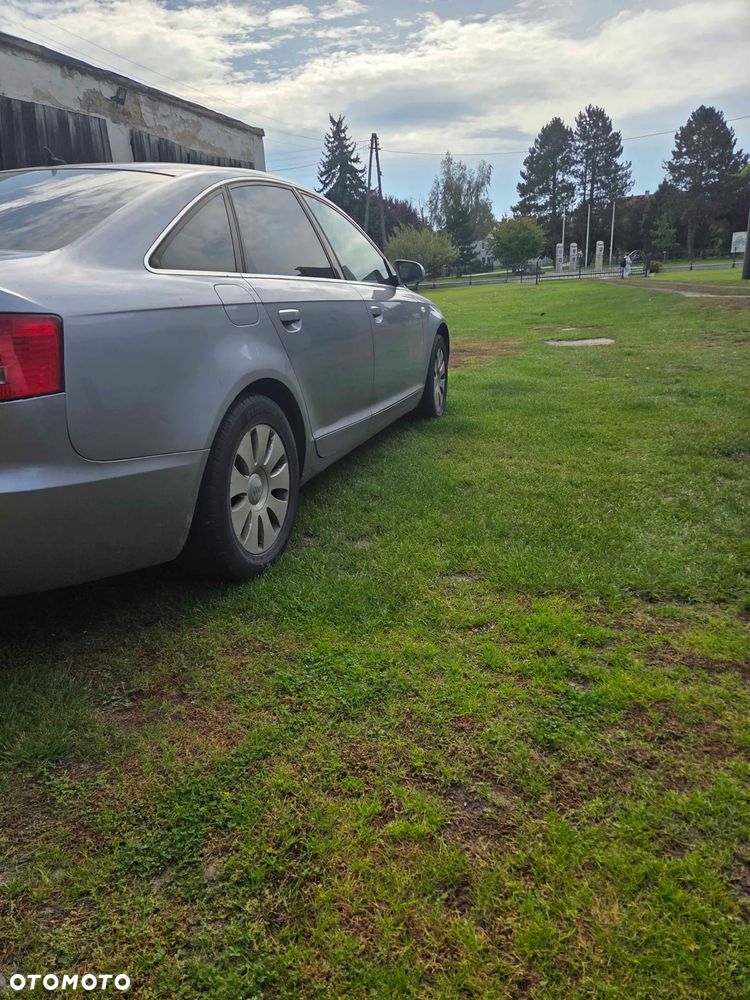 Audi A6 Limousine 2004 photo 2