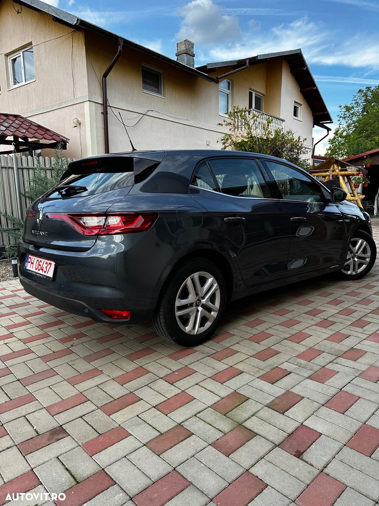 Renault Megane BLUE dCi Zen - 4