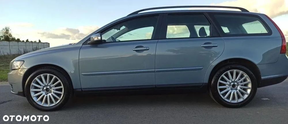 Volvo V50 1.8 - 13
