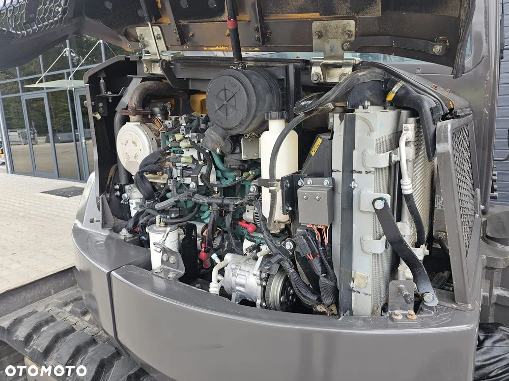 Volvo ECR88D - 14
