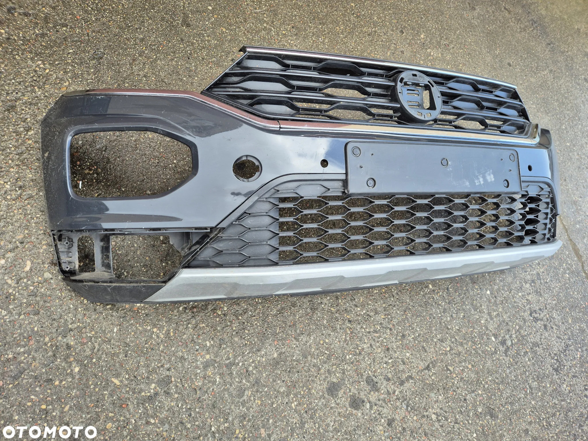 VW T-Roc 17- zderzak przedni grill 2GA TRoc - 2