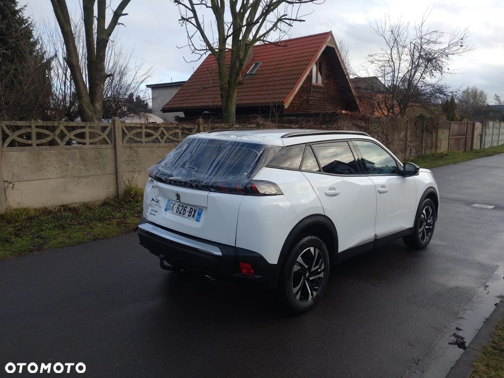 Peugeot 2008 1.5 BlueHDi Allure Pack S&S EAT8 - 5