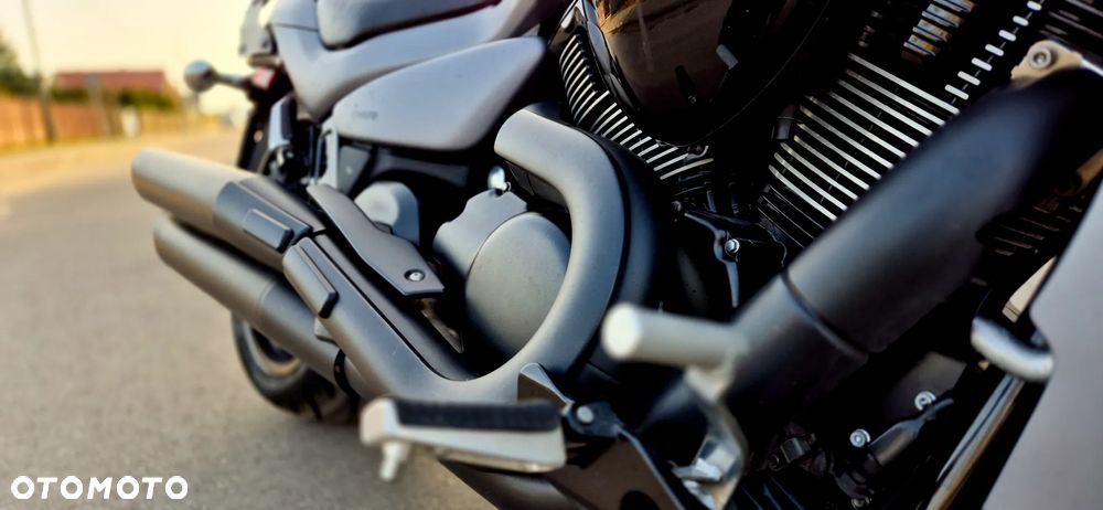 Suzuki Boulevard - 7