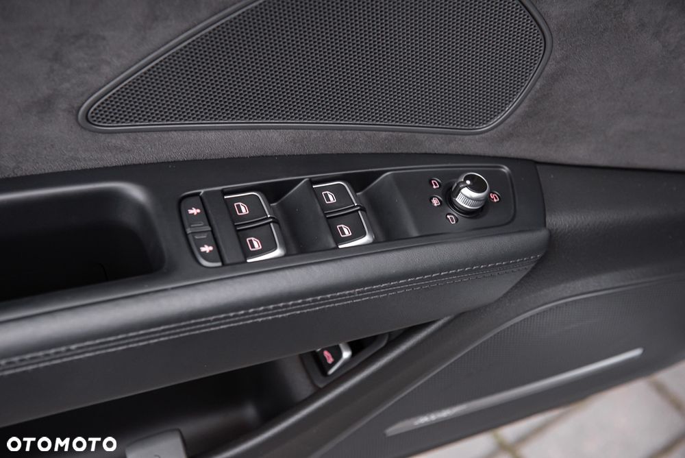 Audi A8 3.0 TDI DPF clean quattro tiptronic - 17