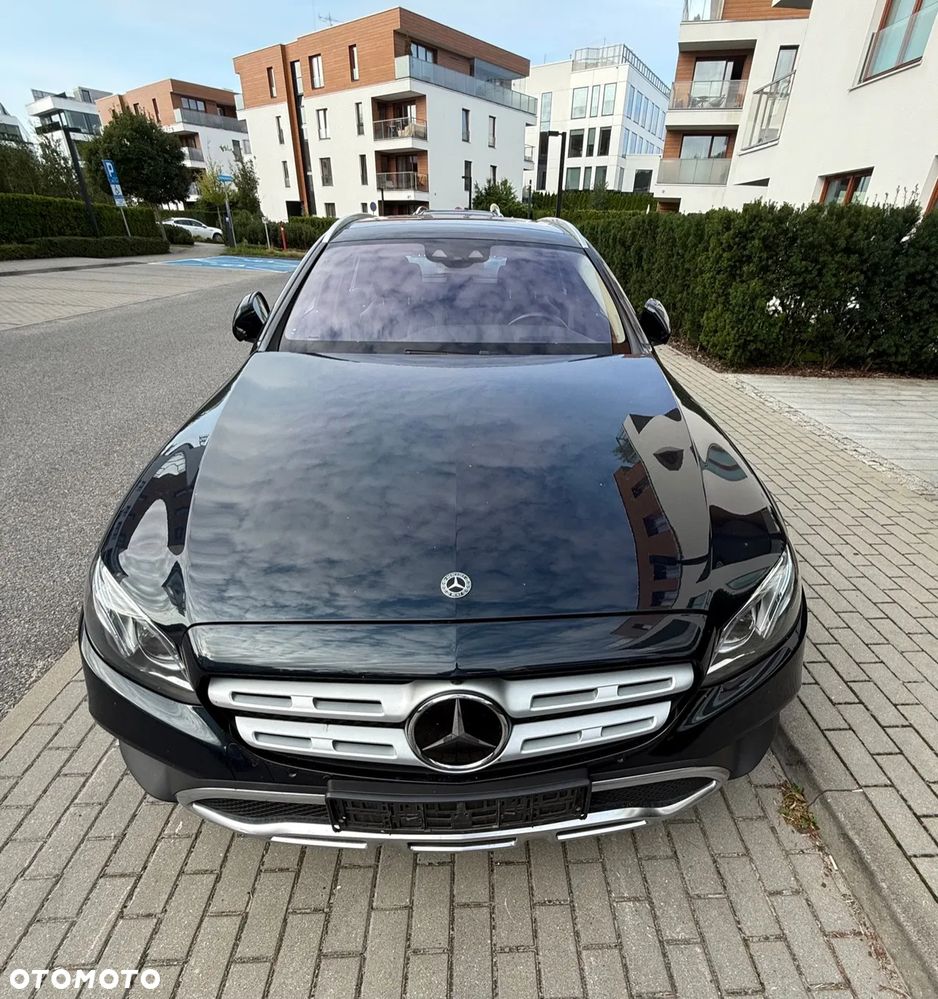 Mercedes-Benz Klasa E 220 d 4-Matic All-Terrain - 10