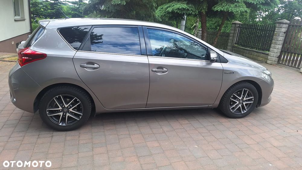 Toyota Auris - 5