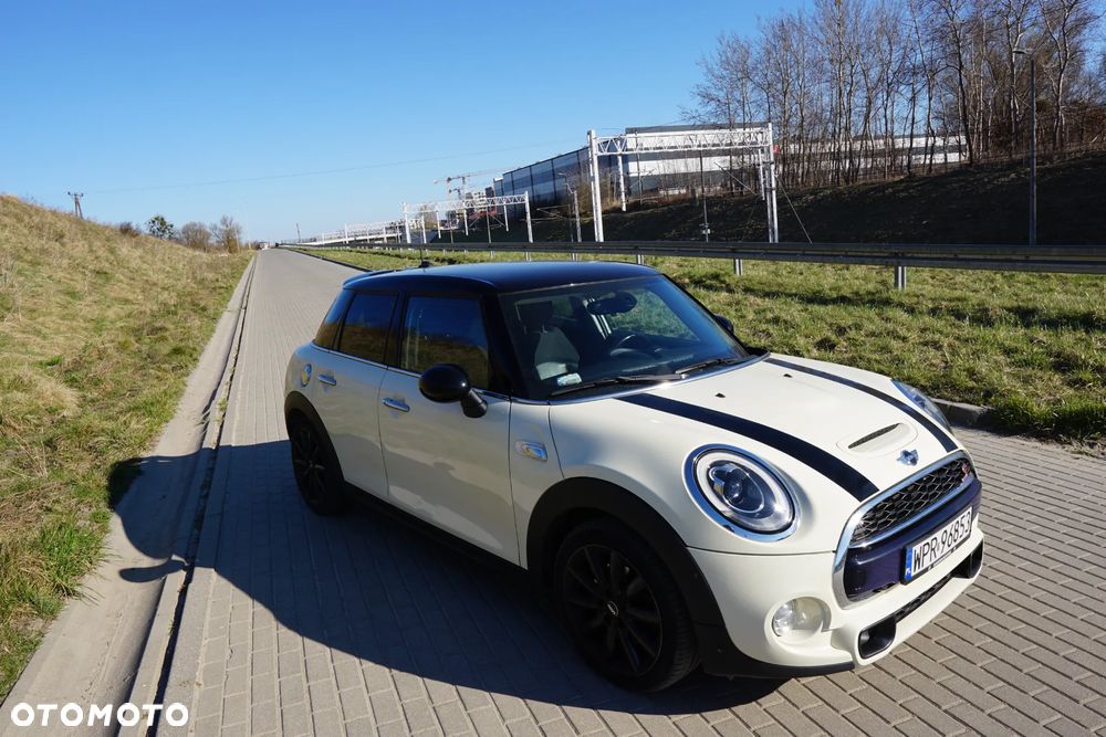MINI Cooper S Standard - 2
