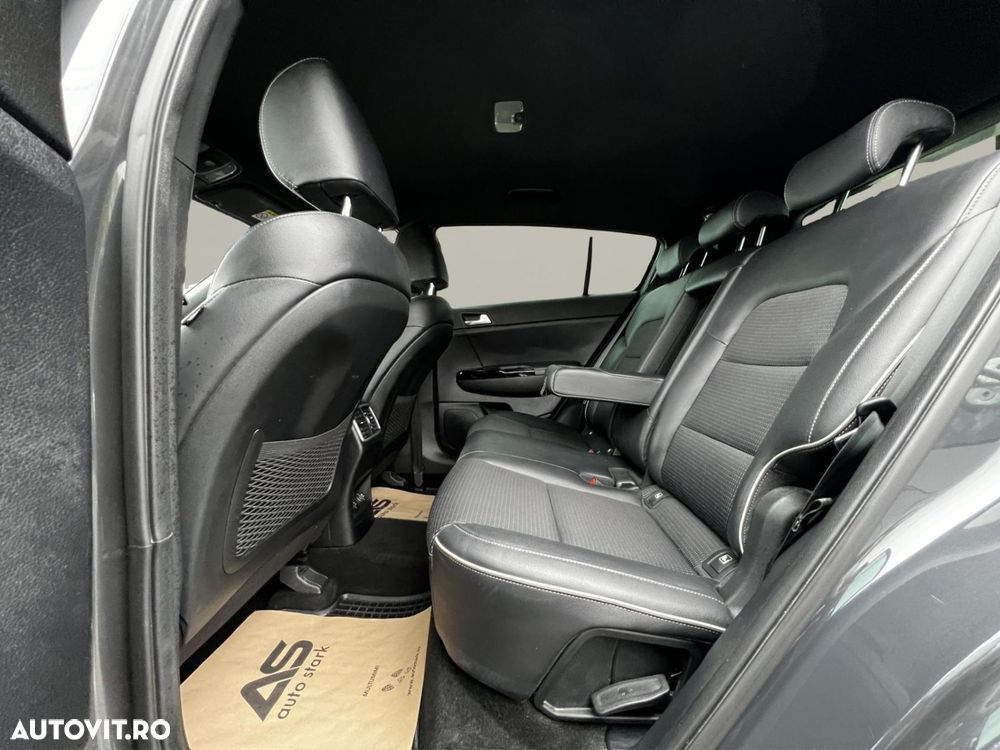 Kia Sportage 1.6 T-GDI 7DCT 4x4 GT Line - 4