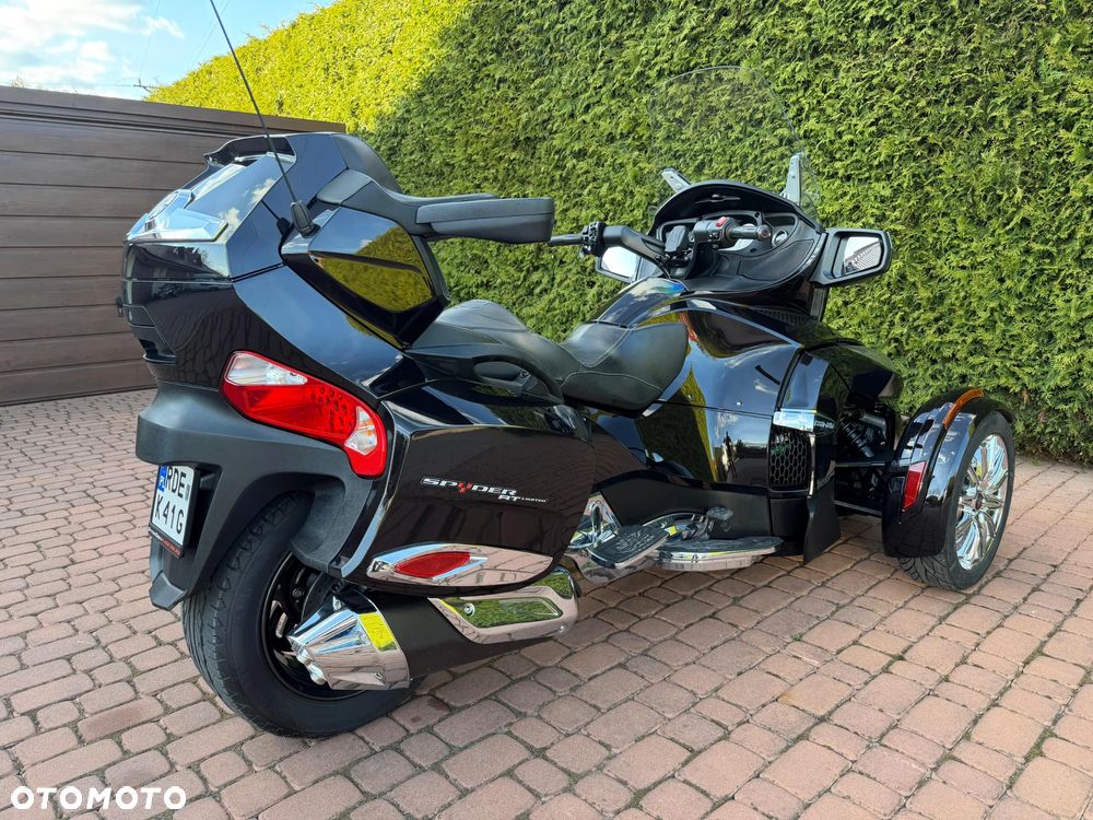 Can-Am Spyder - 5