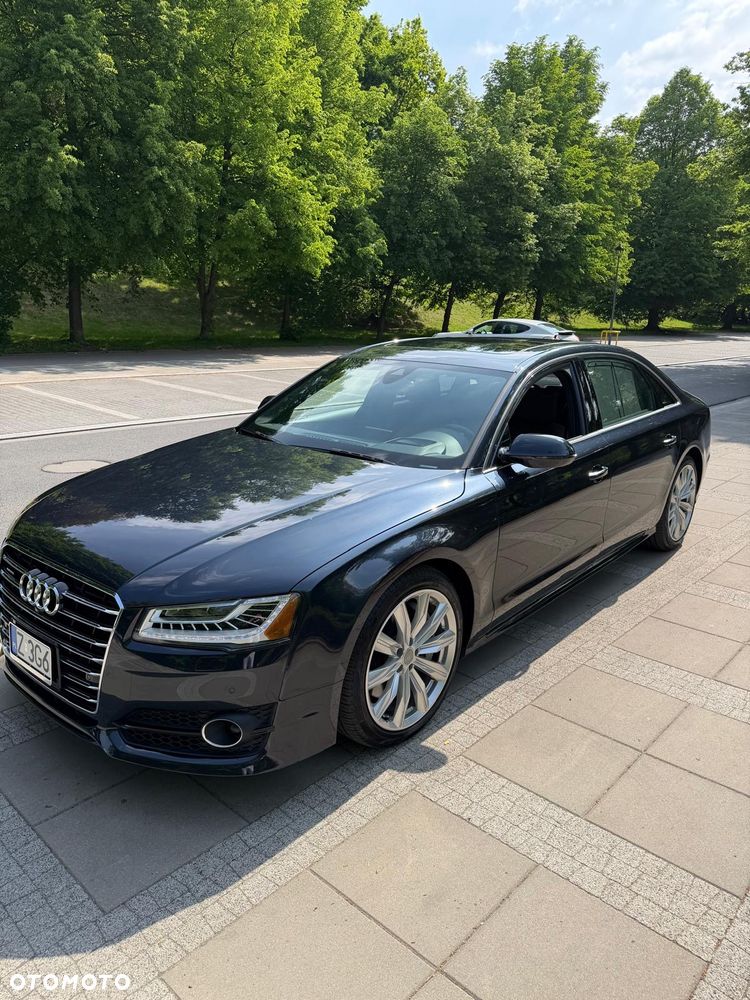 Audi A8 - 3