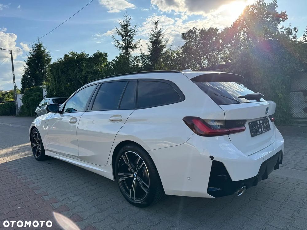 BMW Seria 3 320i Touring M Sport - 8
