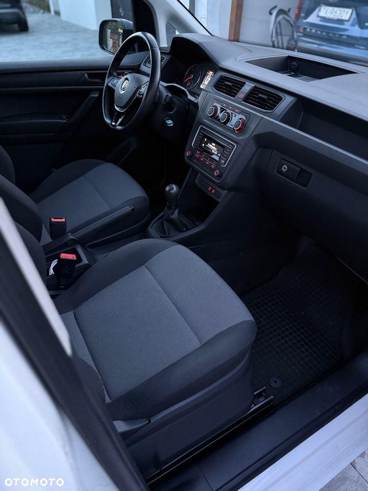 Volkswagen Caddy 2.0 TDI Comfortline - 25