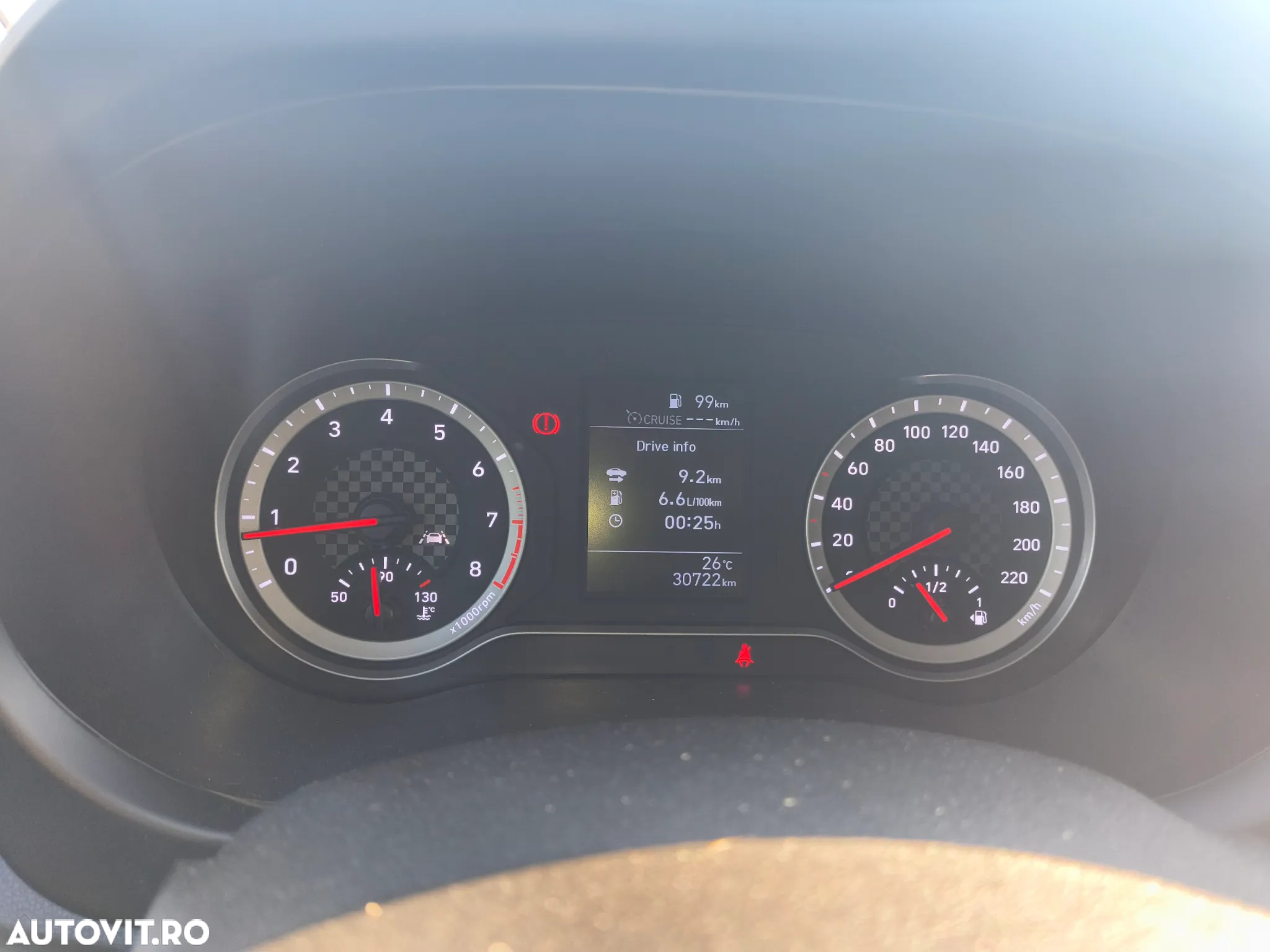 Hyundai i10 1.2 l 84 CP Comfort+ - 4