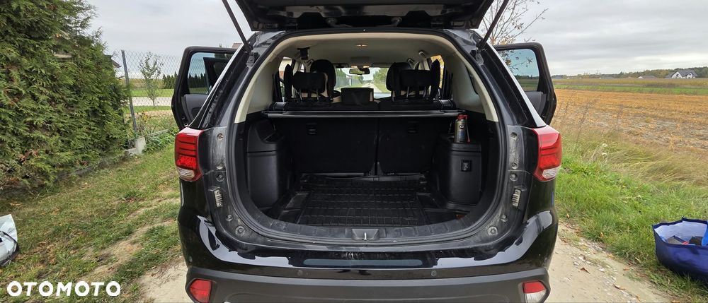 Mitsubishi Outlander - 8