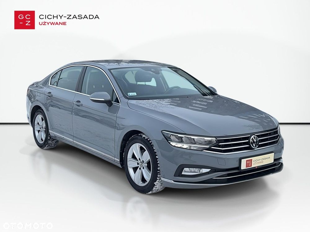 Volkswagen Passat - 3