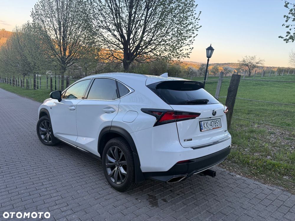 Lexus NX 300 AWD F SPORT - 3