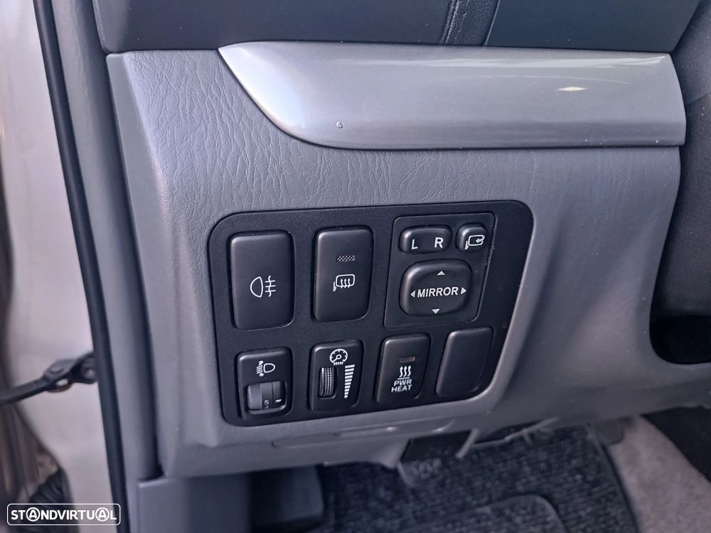 Toyota Land Cruiser D-4D Executive - 18