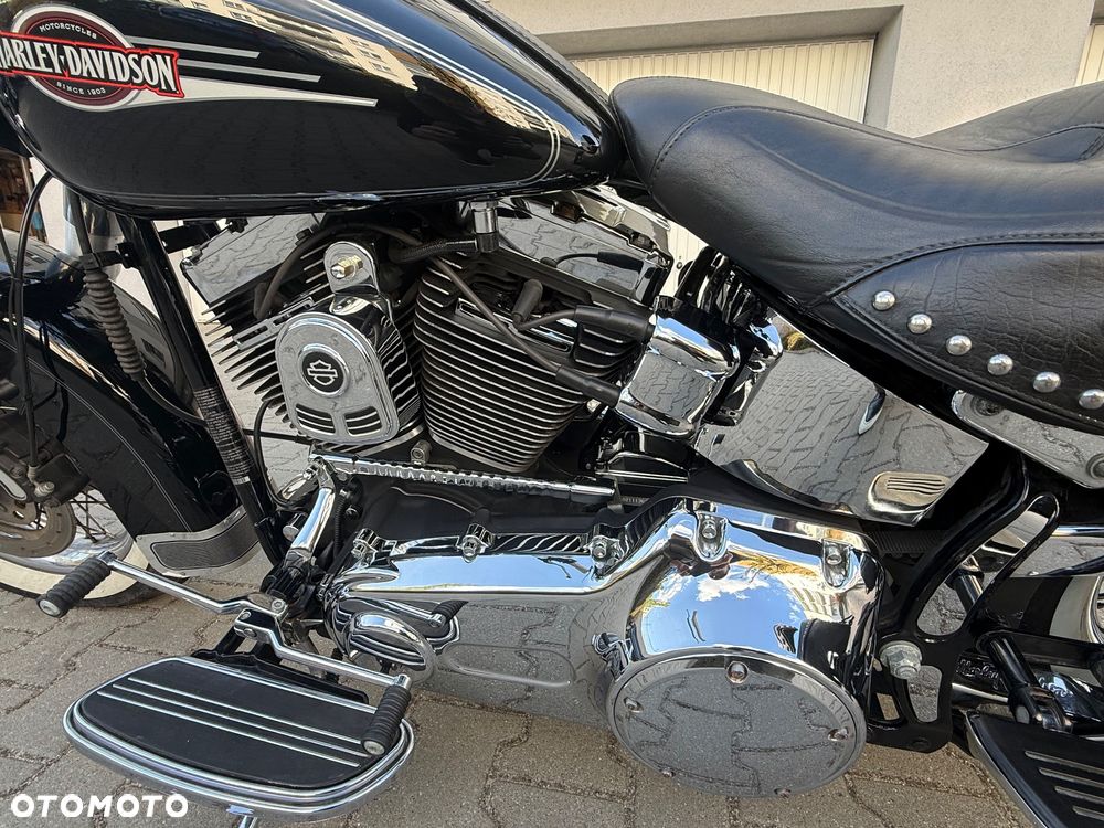 Harley-Davidson Softail Heritage Classic - 9