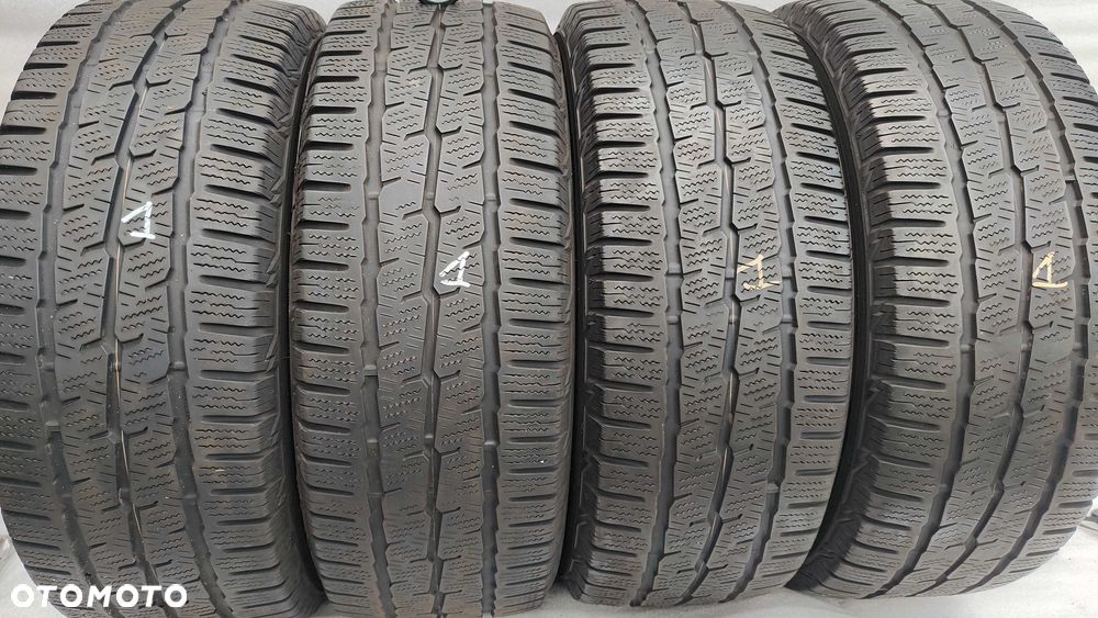 Opony Zimowe 225/60/16C Toyo 4szt 6mm