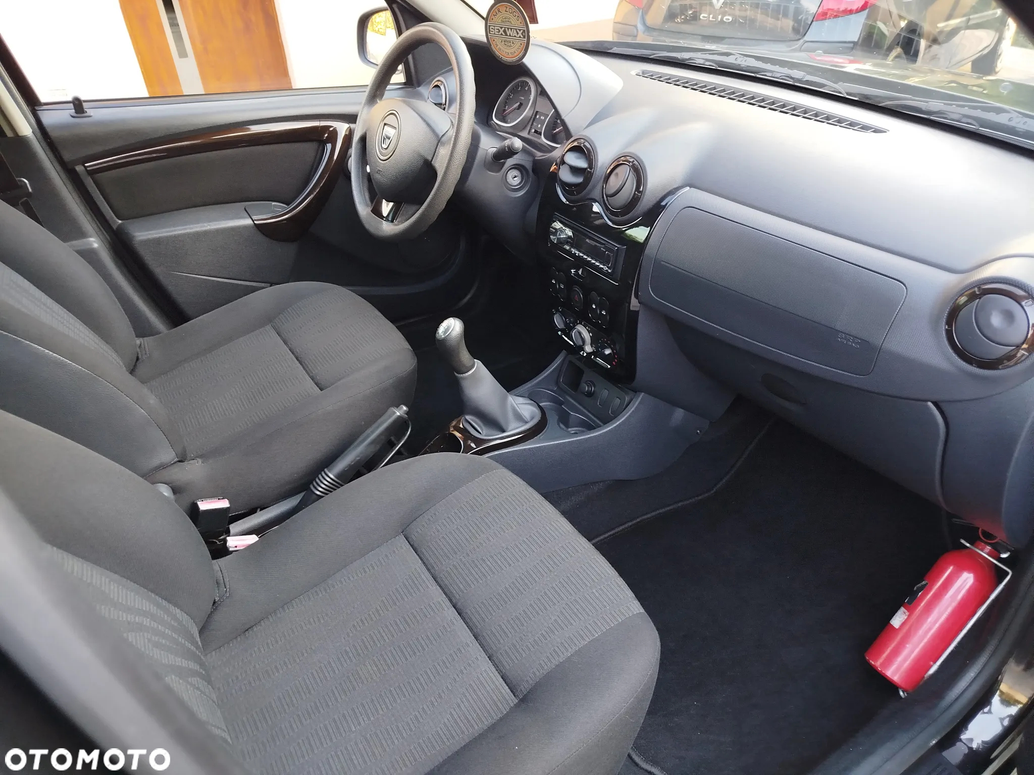 Dacia Duster 1.6 16V 4x2 Laureate - 6