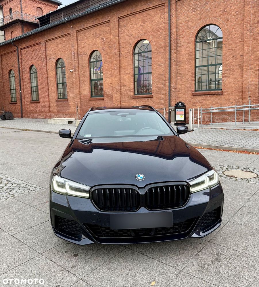 BMW Seria 5 530d xDrive M Sport sport - 2