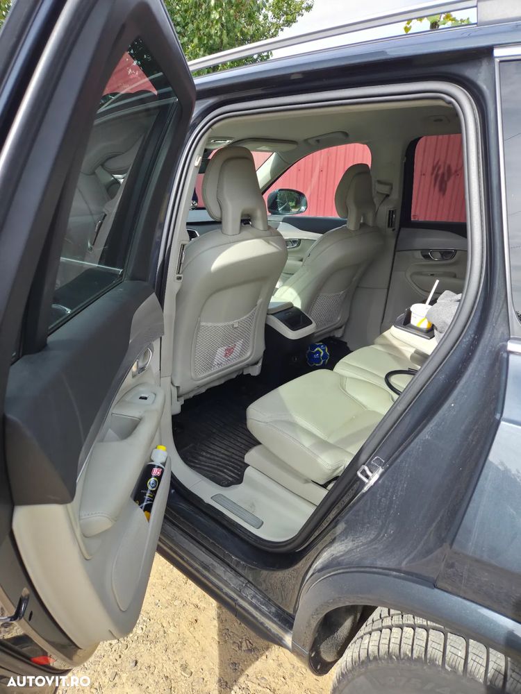 Volvo XC 90 B5 D AWD Geartronic Momentum - 8