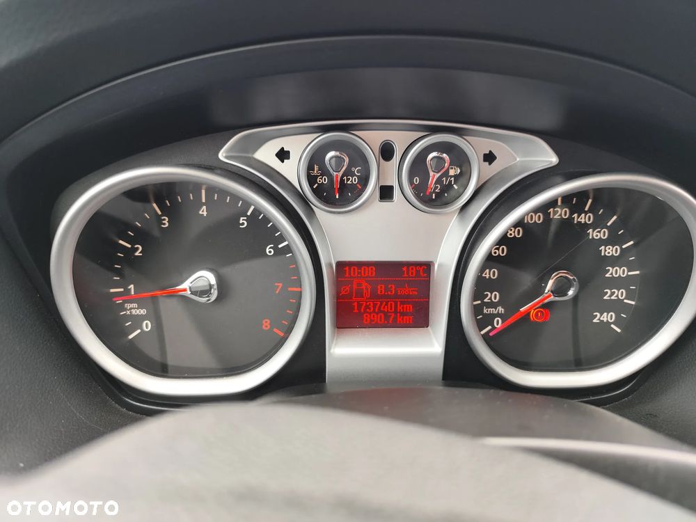 Ford Focus 1.6 Trend - 8