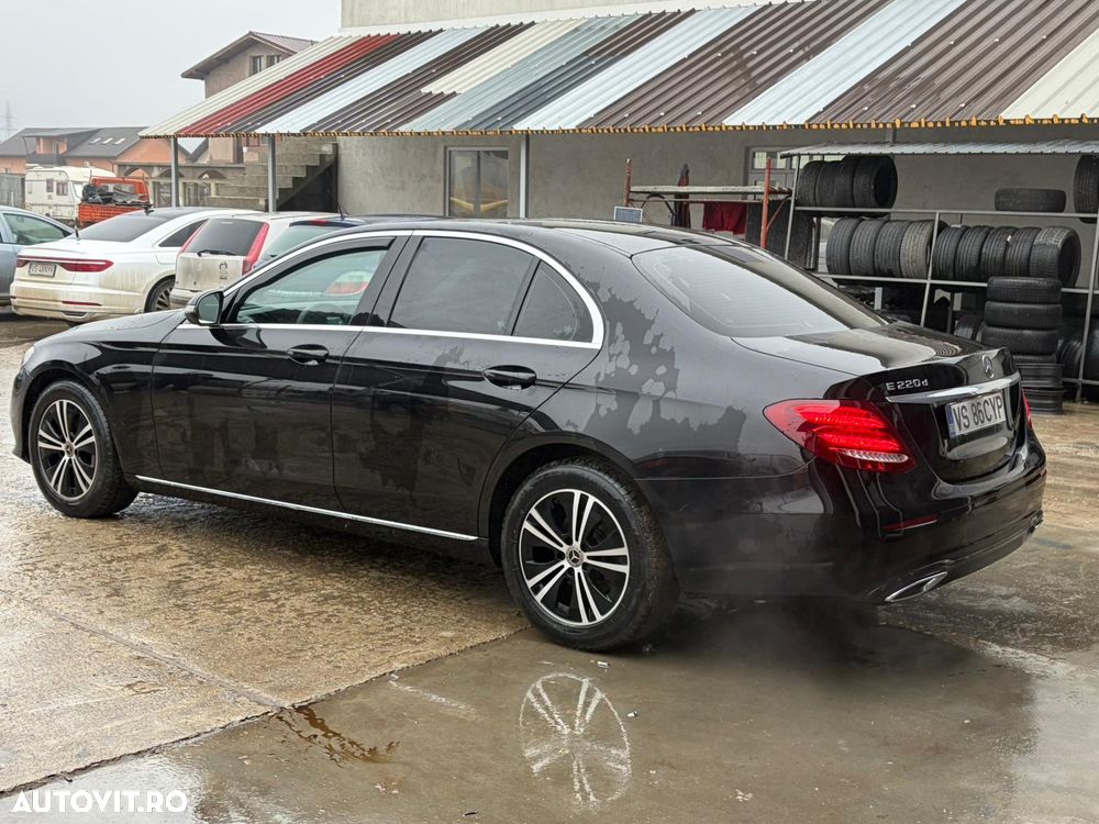 Mercedes-Benz E 220 d Aut. - 5