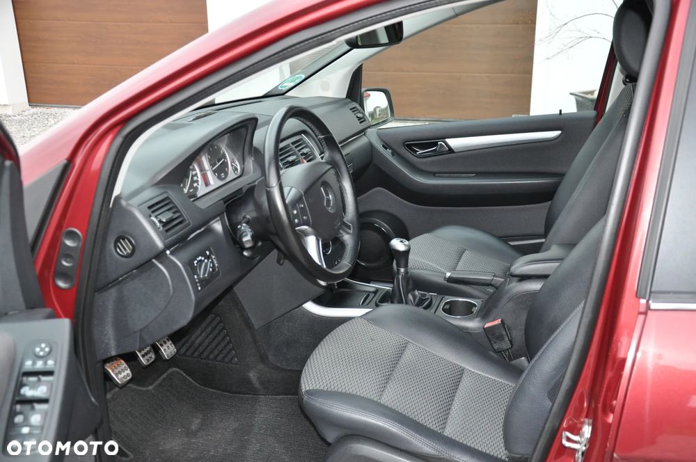 Mercedes-Benz Klasa B 150 Special Edition - 5