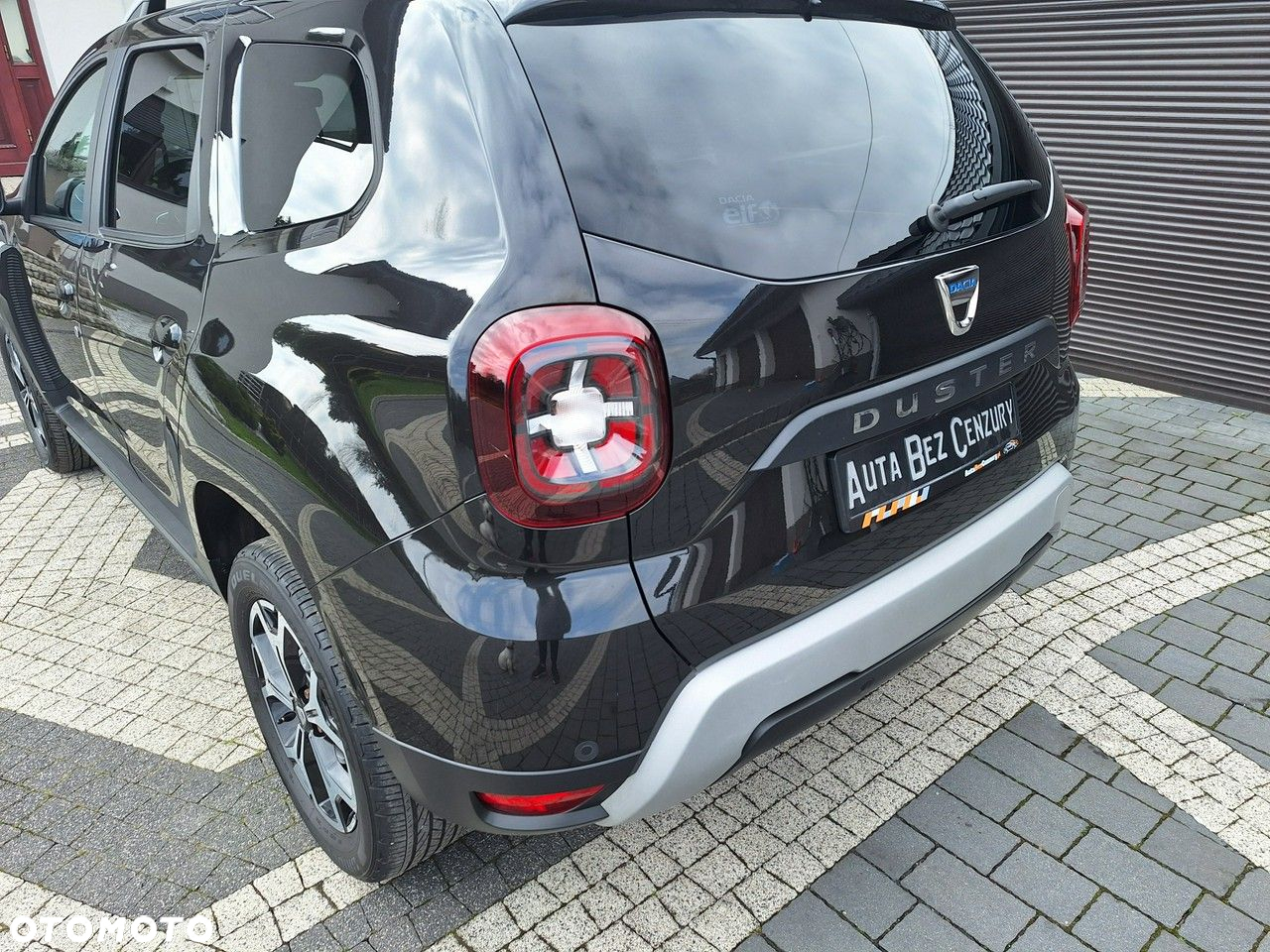 Dacia Duster 1.6 SCe Prestige - 28