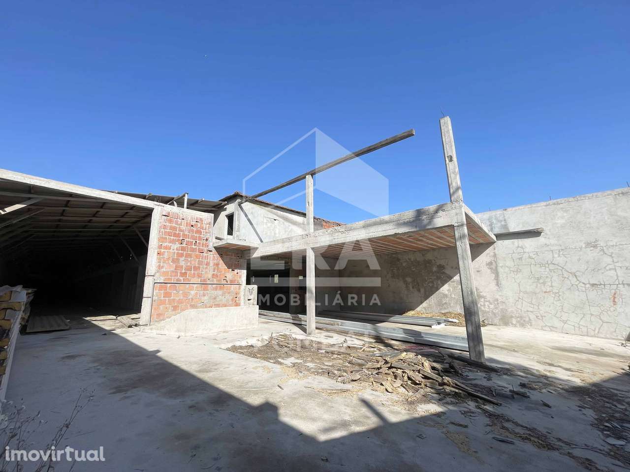 Armazém em Pelmá - Grande imagem: 3/13