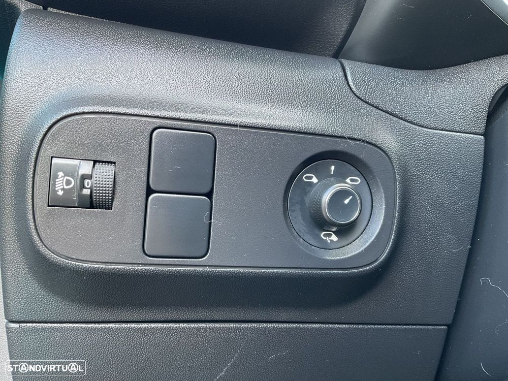 Citroën C3 1.2 PureTech Feel - 21