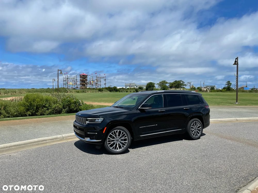 Jeep Grand Cherokee - 20