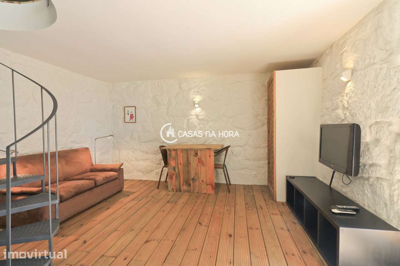 Moradia Duplex V1+1 mobilada e equipada! - Grande imagem: 2/17