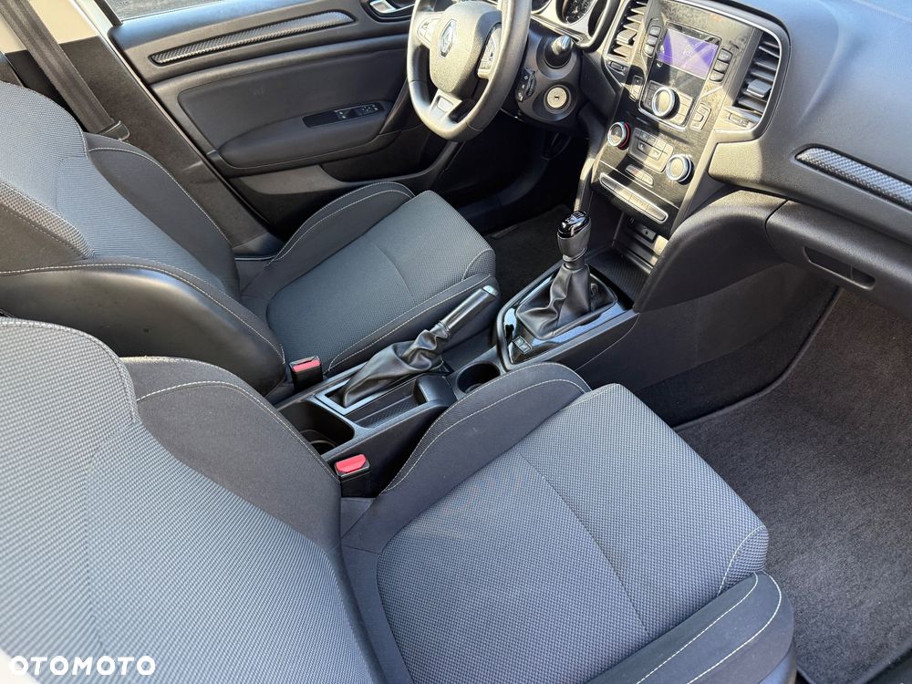 Renault Megane 1.2 Energy TCe Bose - 18