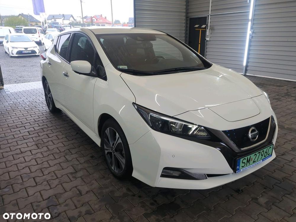 Nissan Leaf 40kWh N-Connecta - 1