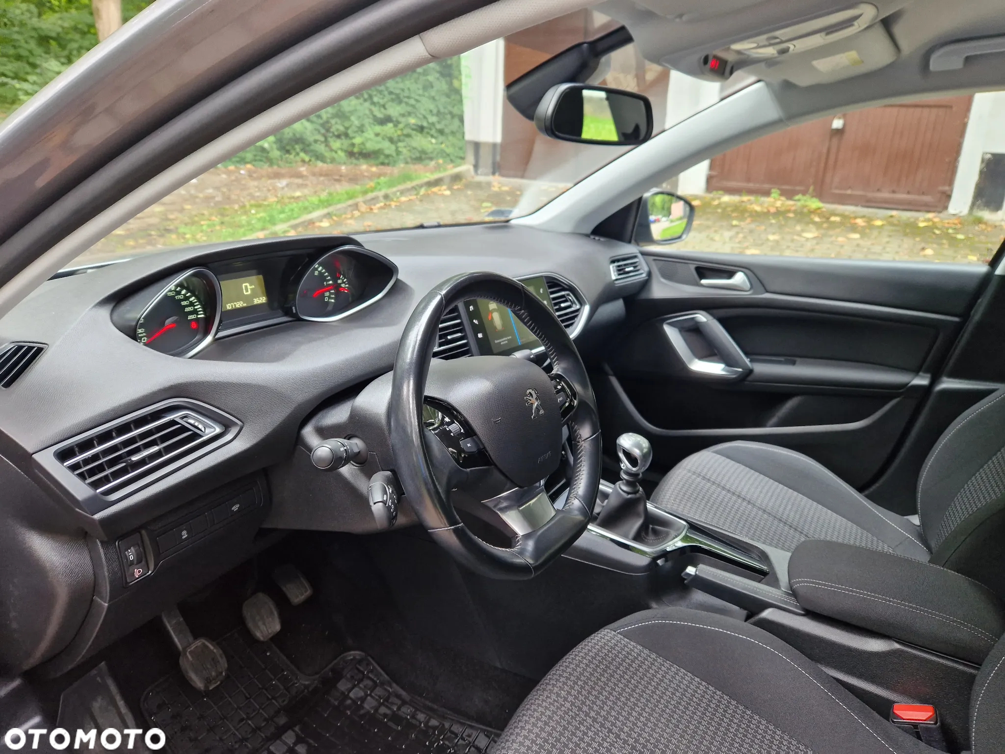 Peugeot 308 1.5 BlueHDi Active S&S - 19