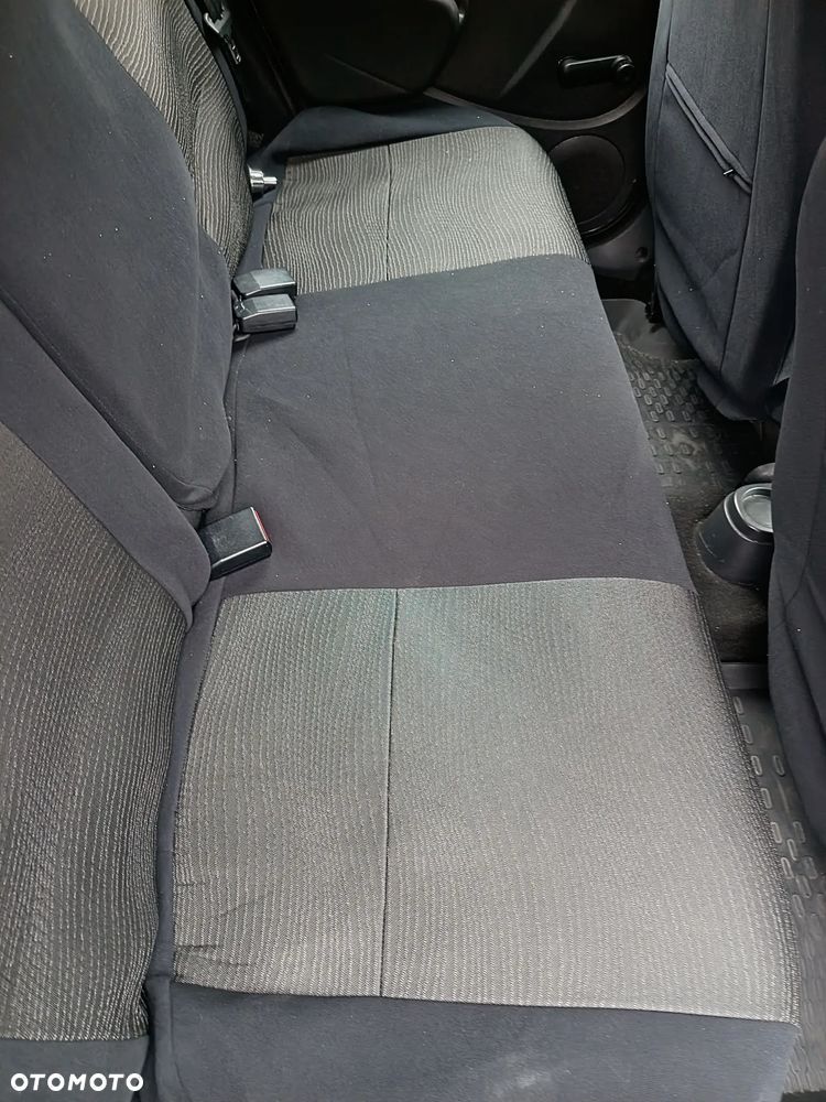 Dacia Duster 1.6 SCe Access S&S - 11
