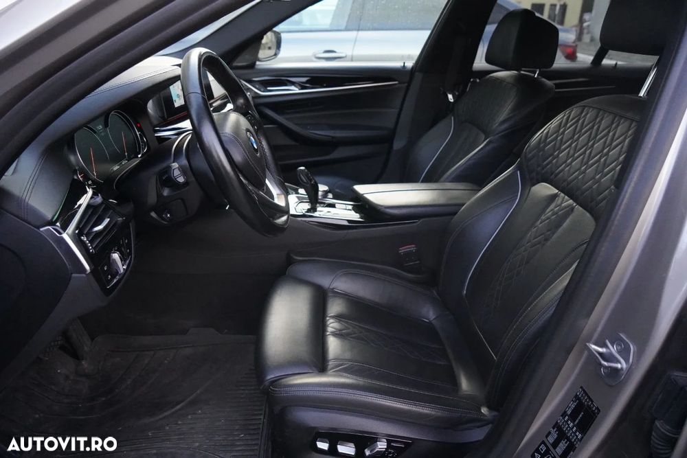 BMW Seria 5 540i xDrive AT - 11